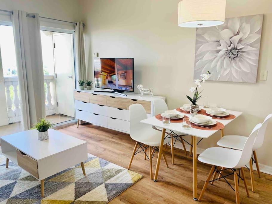 Walking Distance From Universal One Bedroom Resort Orlando Exteriör bild