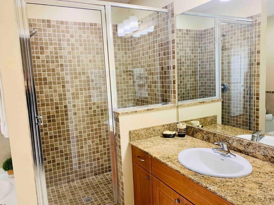 Walking Distance From Universal One Bedroom Resort Orlando Exteriör bild